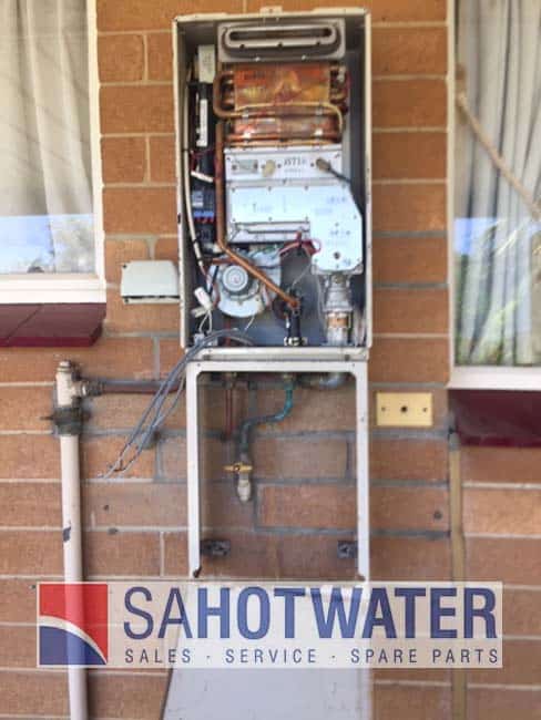 hot water repair at Reynella